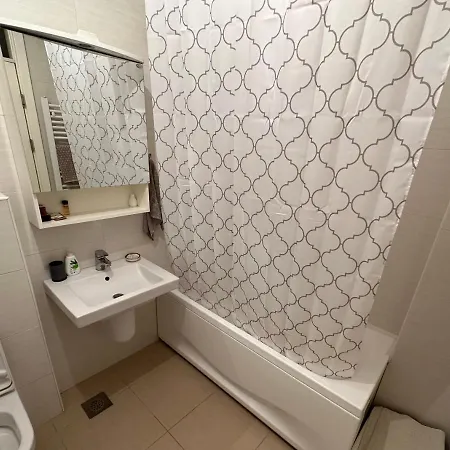Lux2 Apartman Dvosoban Centar דירה